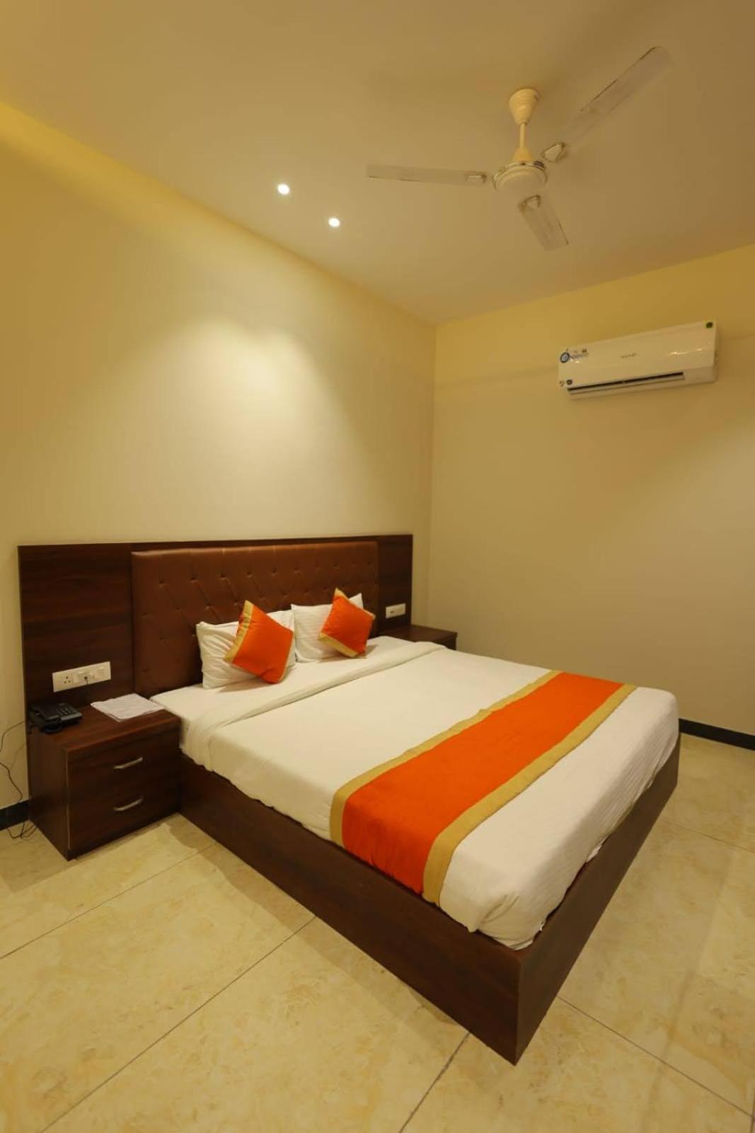Hotel The Grand Tree Agra Agra  Bagian luar foto